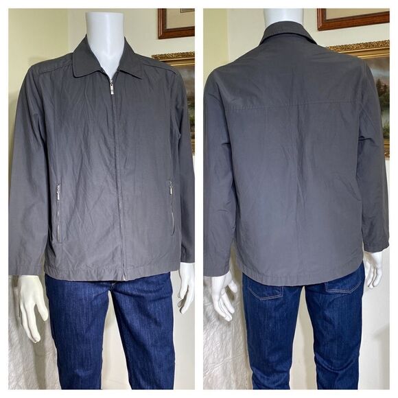 Qiaoli Light Zippered Windbreaker Jacket - Picture 1 of 10